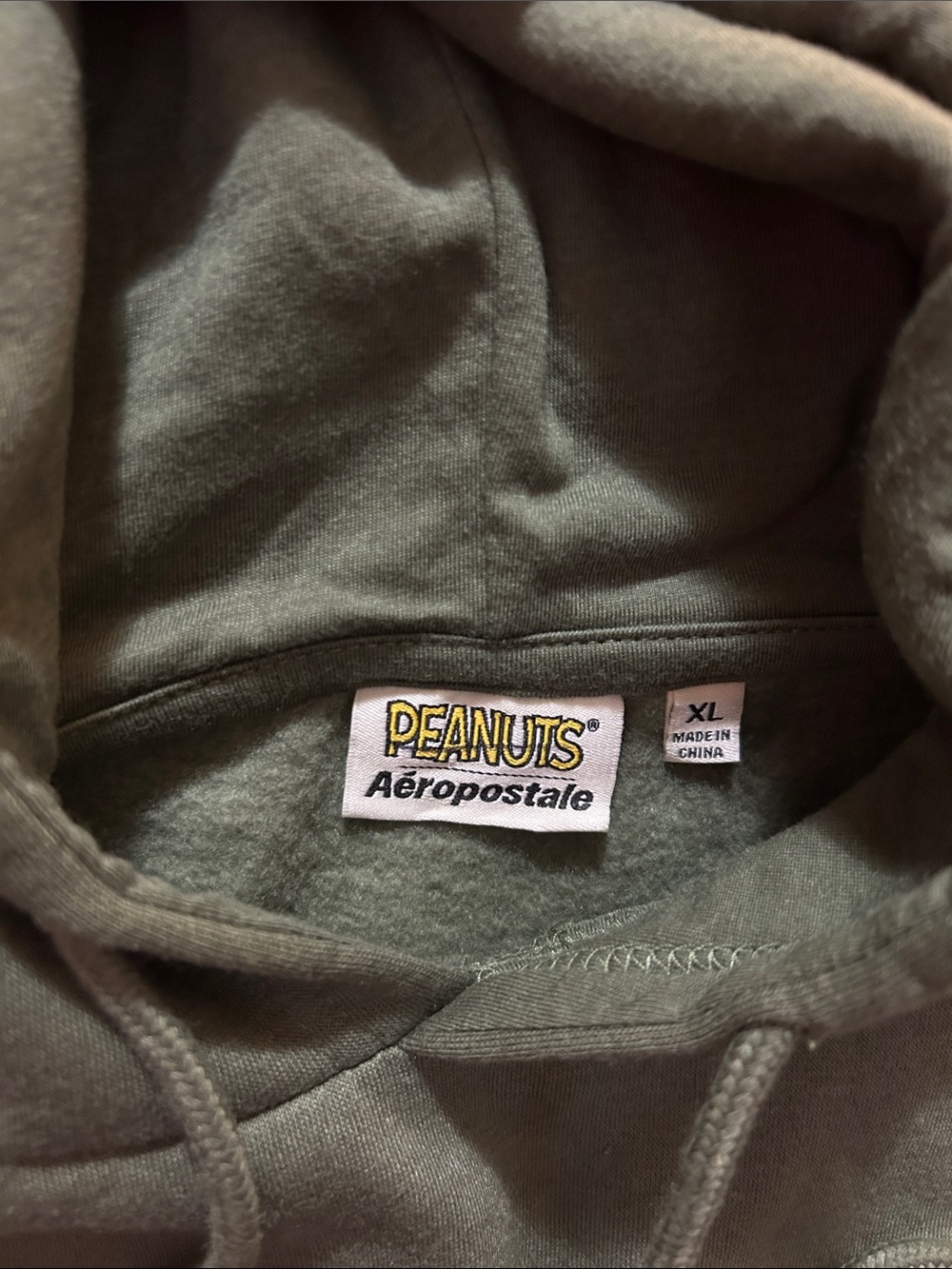 Olive Green Cropped Hoodie with Campfire Woodstock - Picture 3 of 8